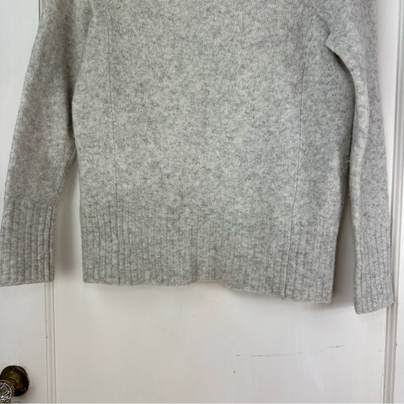 Aritzia The Group By Babaton Plutarch Sweater  Merino Yak Wool - Picture 5 of 9